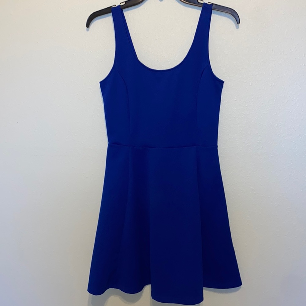 Womens blue H&M dress. Size 8